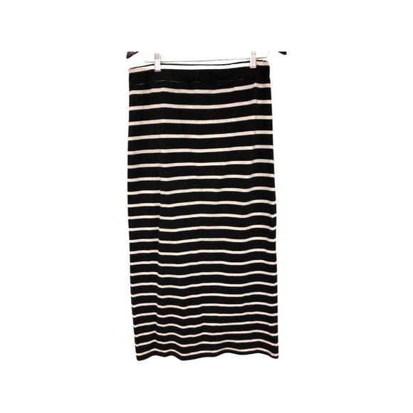 1 eight maxi skirt used condition - Picture 2 of 3